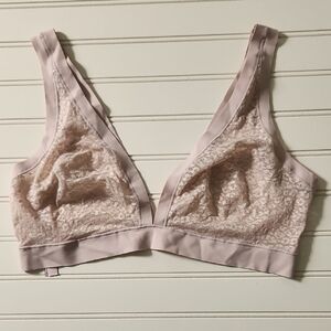 Victoria's Secret Lace Bralette in Light Pink